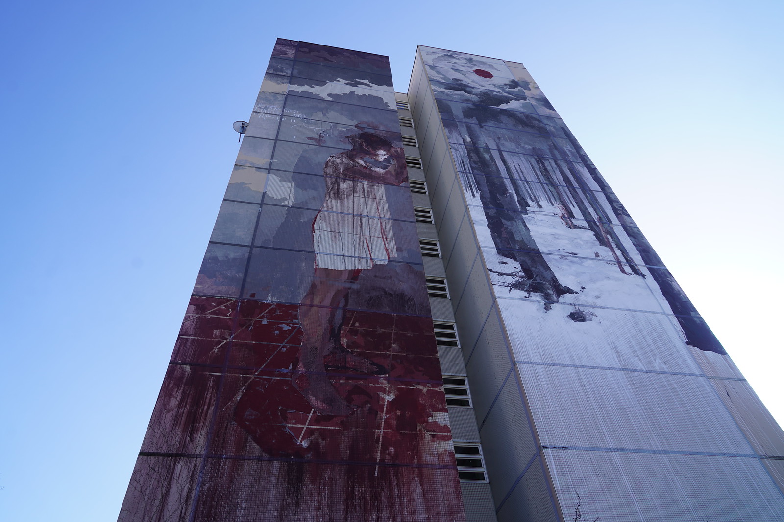 „Flüchtling“ – Mural von Gonzalo Borondo in Berlin Tegel